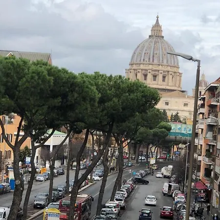 The Colours Of 2* Rome
